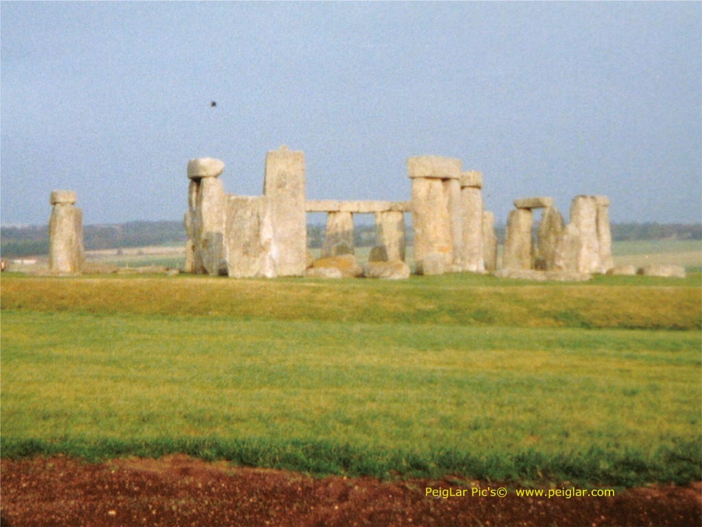 england stonehenge dt.jpg